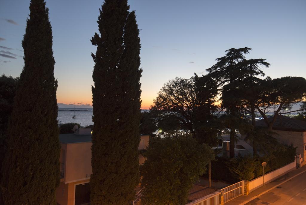 Apartments Villa Nona อูมัค ภายนอก รูปภาพ