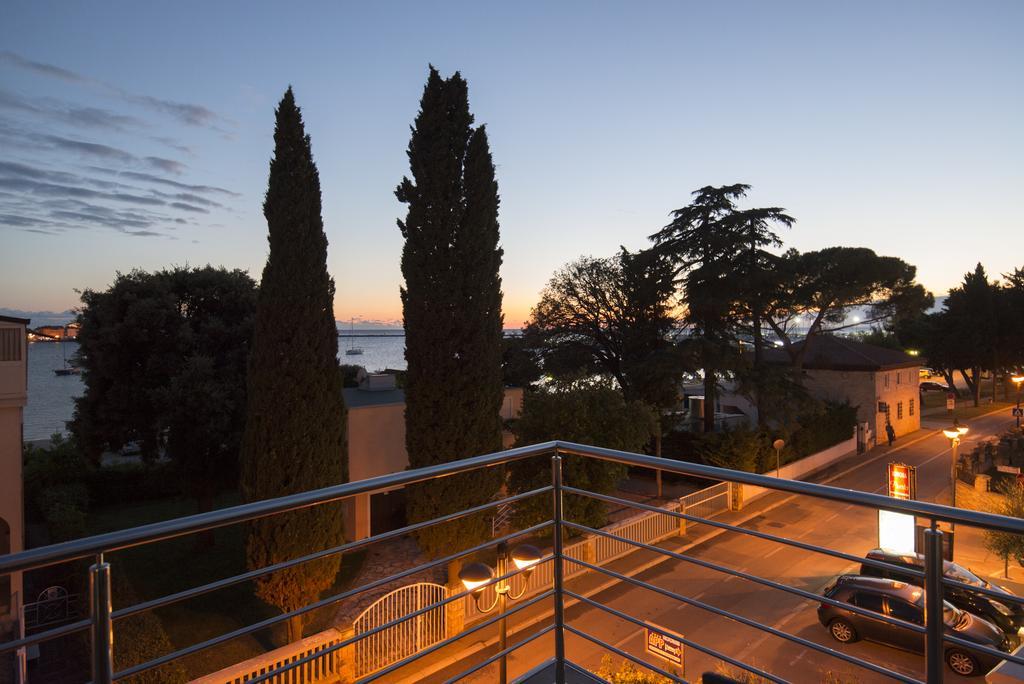 Apartments Villa Nona อูมัค ภายนอก รูปภาพ